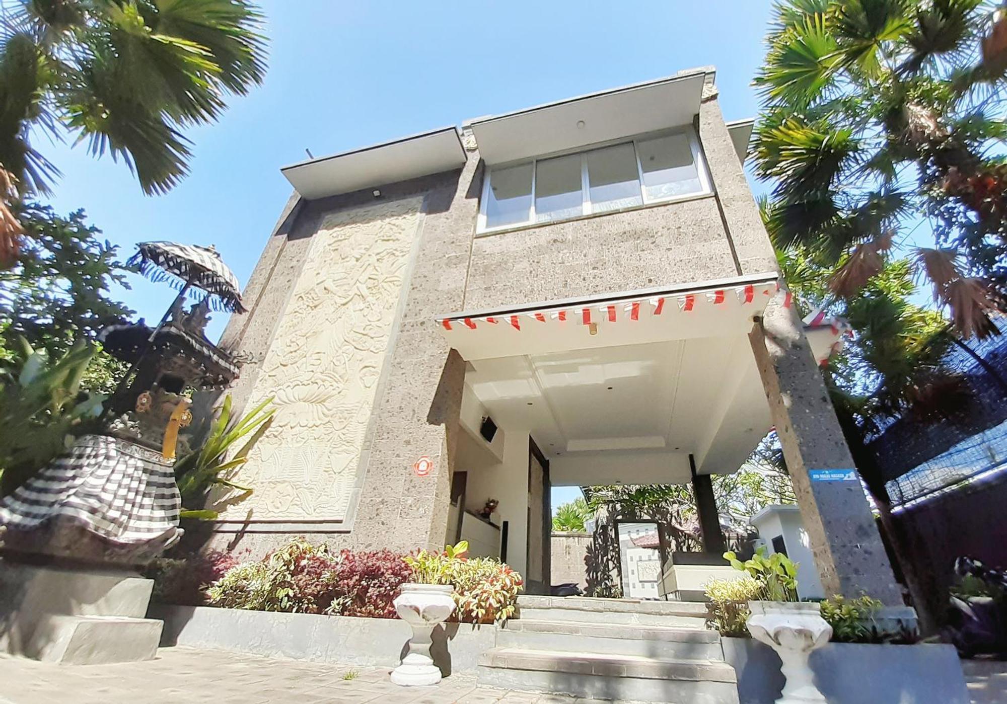 OYO 1051 De Loran Hotel Banjar  Buitenkant foto