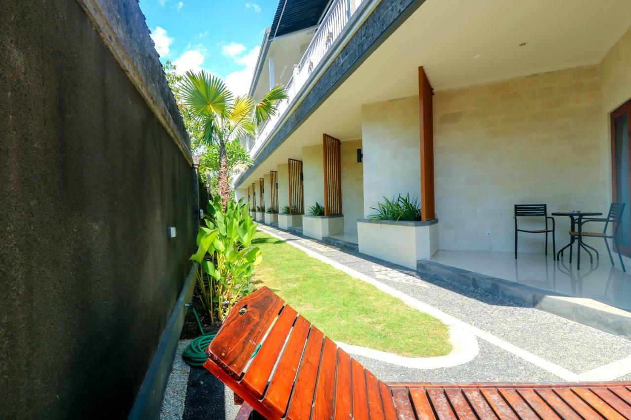 OYO 1051 De Loran Hotel Banjar  Buitenkant foto